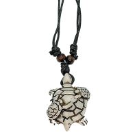 WHITE RESIN TURTLE W/ BABY CHOKER