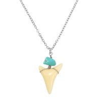 RESIN SHARK TOOTH & TURQUOISE CHIP CHOKER