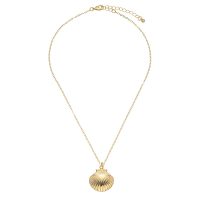 GOLD SHELL PENDANT