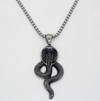 STAINLESS STEEL COBRA PENDANT