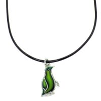 P8170 PENGUIN MOOD CHOKER