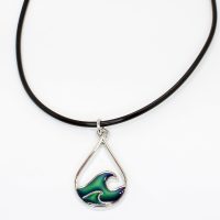 P8175 TEARDROP WITH WAVE MOOD CHOKER
