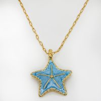 P8249 BLUE STARFISH GOLD CHAIN PENDANT