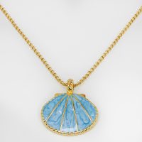 P8250 BLUE SHELL GOLD CHAIN PENDANT