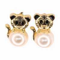 E2194 SMALL GOLD TIGER W/ PEARL EARRINGS