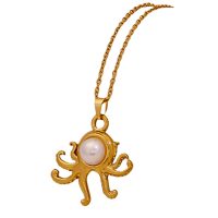 P8328 GOLD STAINLESS STEEL OCTOPUS WITH PEARL PENDANT