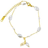 BR8498 STAINLESS STEEL GOLD LARGE CRYSTAL WHALETAIL BRACELET